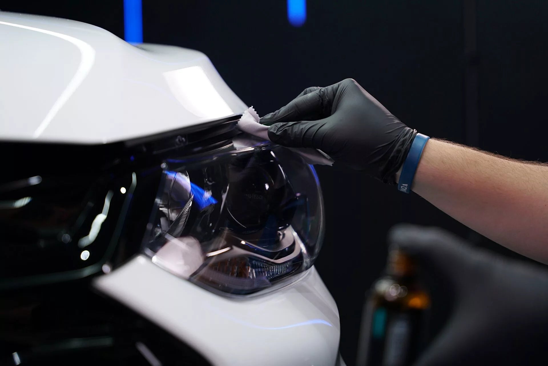 V - Light Pro - The Car Care Hub